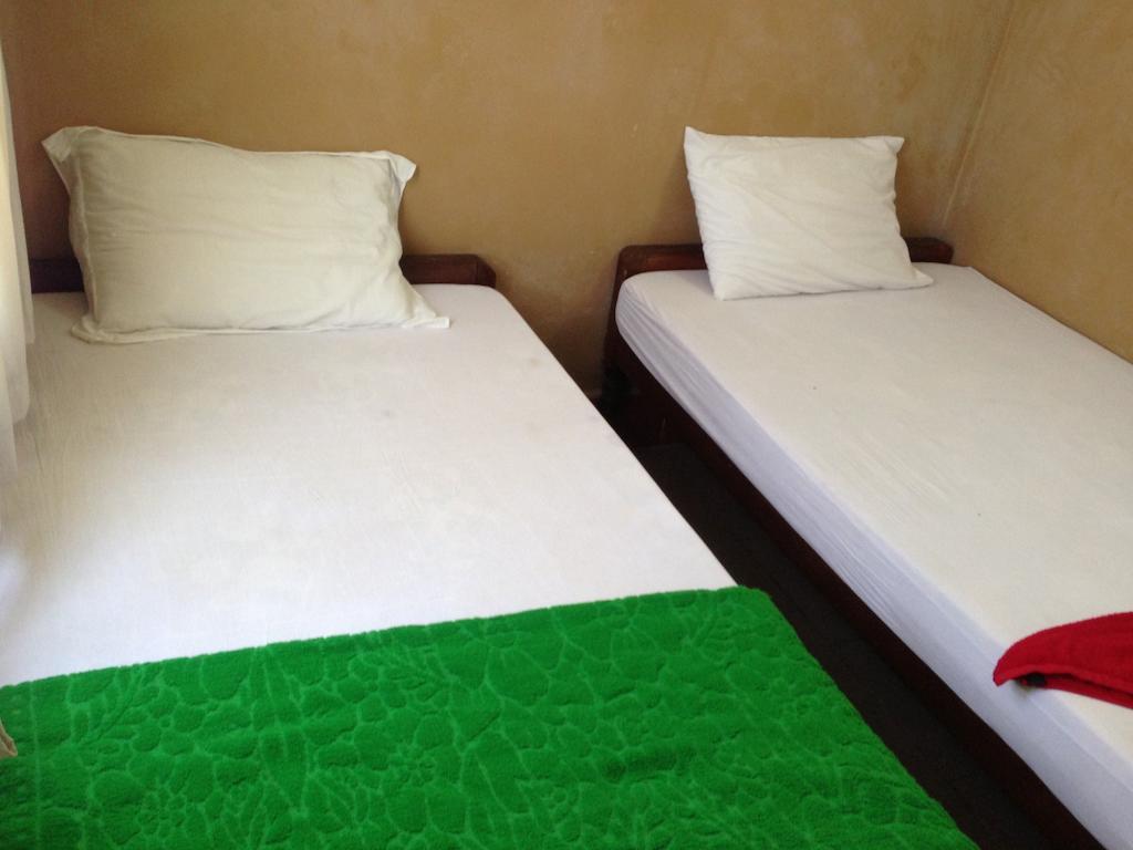 Grand View Guesthouse Phnom Penh Bilik gambar