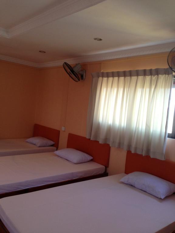 Grand View Guesthouse Phnom Penh Bilik gambar