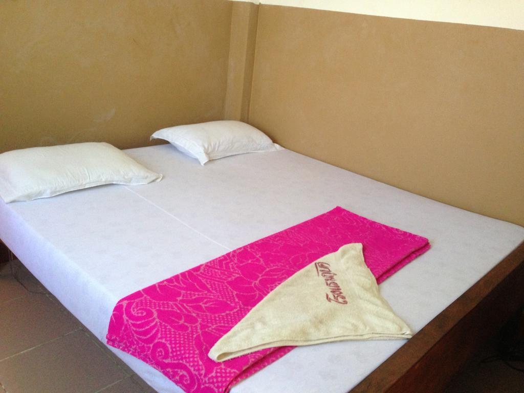 Grand View Guesthouse Phnom Penh Bilik gambar